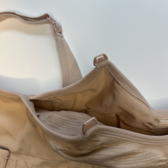 Kindred Bravely Nursing Bra Wireless Clip-Down Cups Soft Beige M Band Extender - Picture 8 of 8